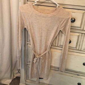 XS maternity sweater